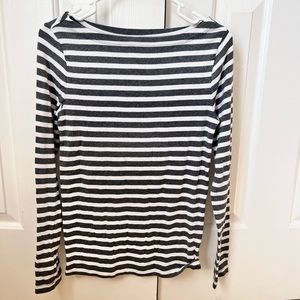 GAP Modern T-Shirt